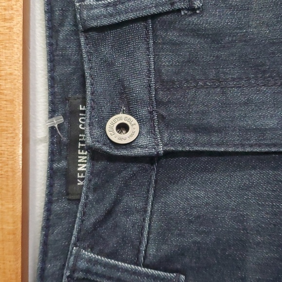 Kenneth Cole jeans womens size 27 US 4 dark blue distressed ankle slit … - Picture 4 of 16